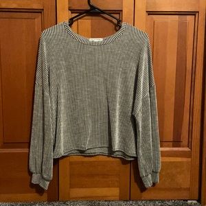 Greenish/Gray Stripe Top